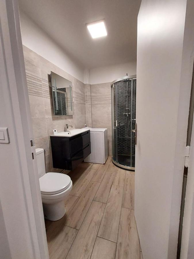 Bel Appartement 2 Pieces, Sortie De Metro Ligne 8 Charenton-le-Pont Exterior photo